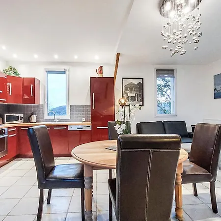 Pet Friendly In Holiday home *