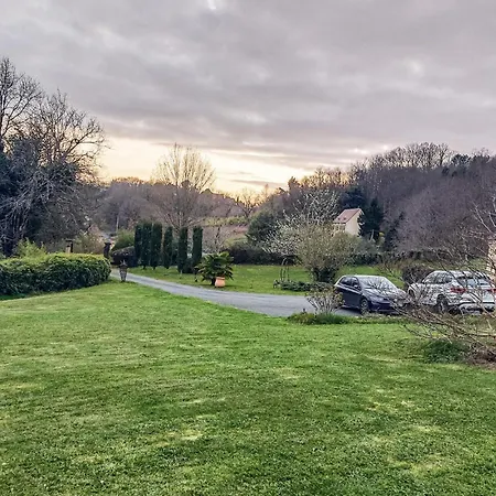 Holiday home Pet Friendly In *